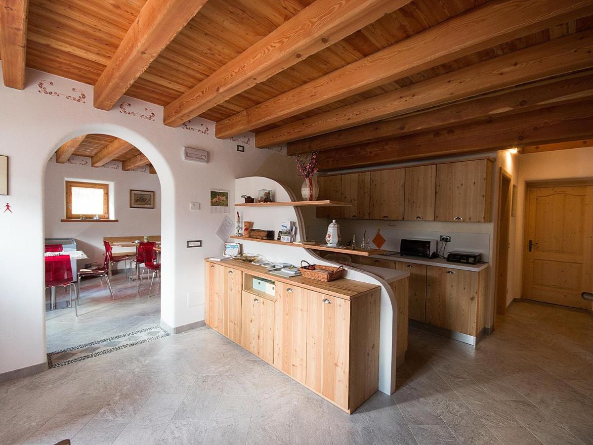 Agriturismo La Meta Pieve di Bono ภายนอก รูปภาพ